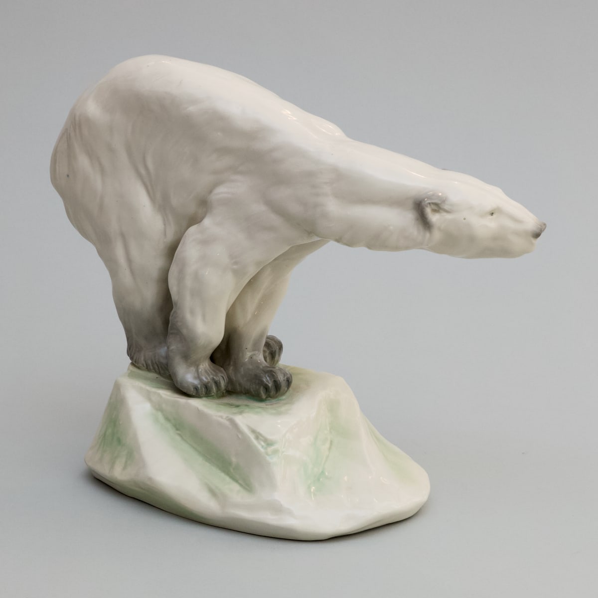 Eisbär, Imperial Amphora, Turn-Teplitz, 1920er/ 1930er-Jahre – Bild 2